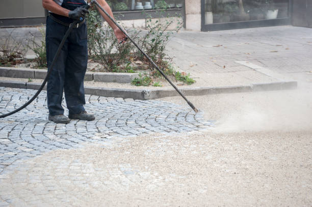 Professional Pressure washing in Ottawa, KS